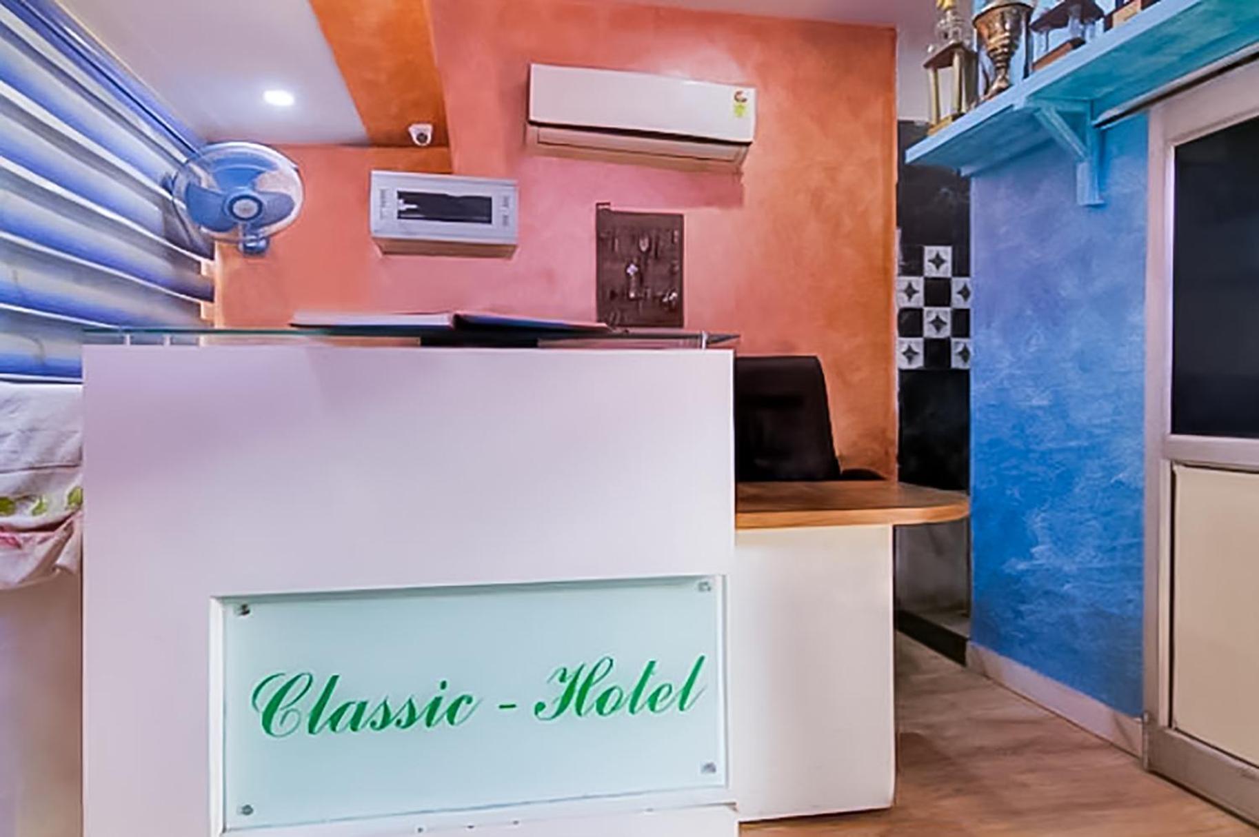 Hotel Classical Opposite Nizamuddin Railway Station Yeni Delhi Dış mekan fotoğraf